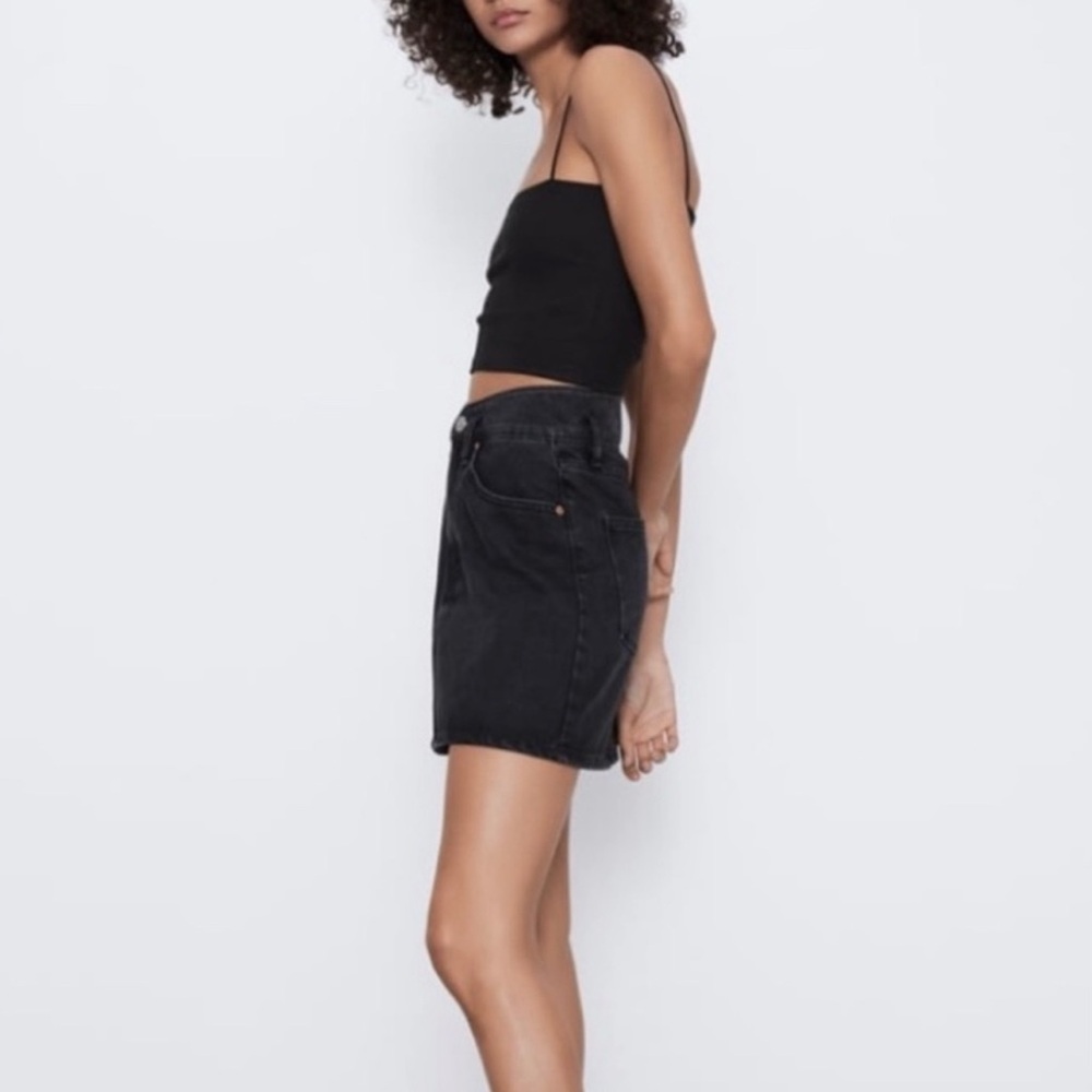 TOPSHOP Moto Black Denim Skirt - Picture 2 of 5